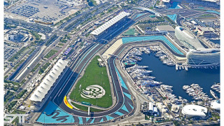 YAS MARINA CIRCUIT, UNITED ARAB EMIRATES - NOVEMBER 19: Aerial during the Abu Dhabi GP at Yas Marina Circuit on Saturday November 19, 2022 in Abu Dhabi, United Arab Emirates. (Photo by Gareth